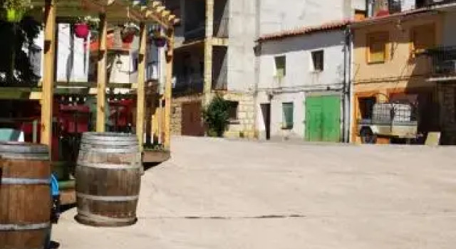 Hospedaje Rural Casa Parri, Book Hotel Hotels in Aragon with Parking, Parking