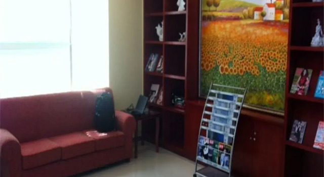 Hanting Premium Hotel Shanghai Hongqiao Zhongshan Xi Road, Varaa Hotelli Hongqiao Shanghai