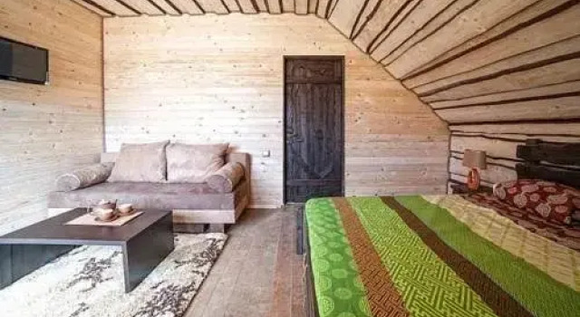 Eco Hotel Bungalo, Prenota Hotel Hotel a Ivano-Frankovsk con parcheggio, Parcheggio