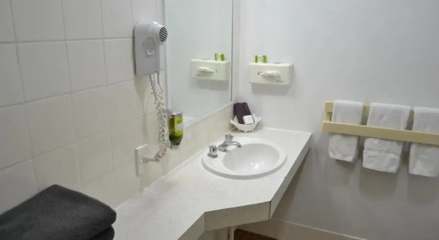 Номер Standard Tamworth Motor Inn & Cabins