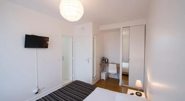 Номер Economy Residence Service Appart Hôtel
