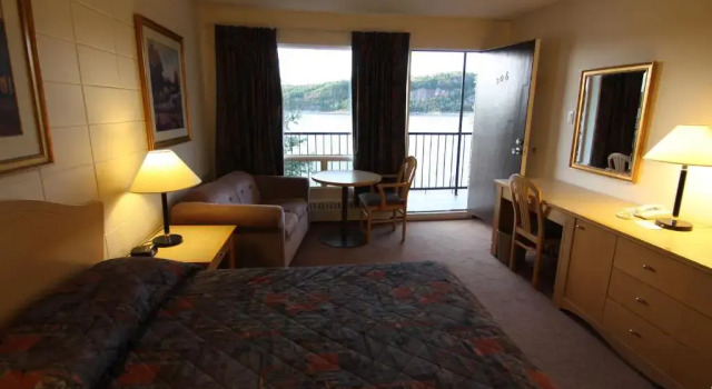 Номер Standard с видом на реку Motel Panoramique