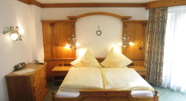 Номер Deluxe Alpenotel Rosenhof Ruhpolding, Wellness, Chiemgau Karte, Travelingo Bonus Programm