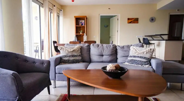 Caribbean Resort Garden View Condo Suite 2, Забронировать Курортный отель Отели в центре Ян-Тил, в центре, Парковка