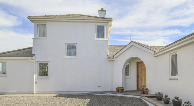 Curragho, Book Feriehus Trearddur Bay Anglesey