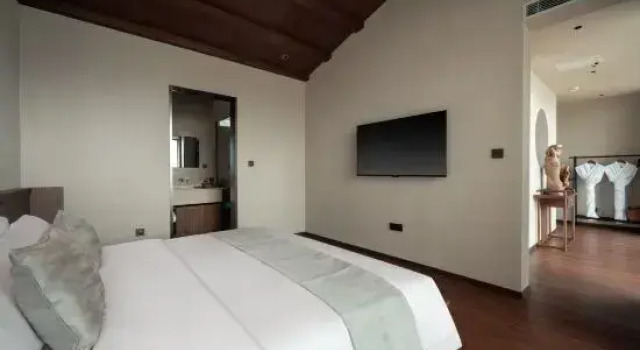 Семейный люкс с 2 комнатами Fuchun Mountain Residence Homestay (Tekes Baguacheng Branch)