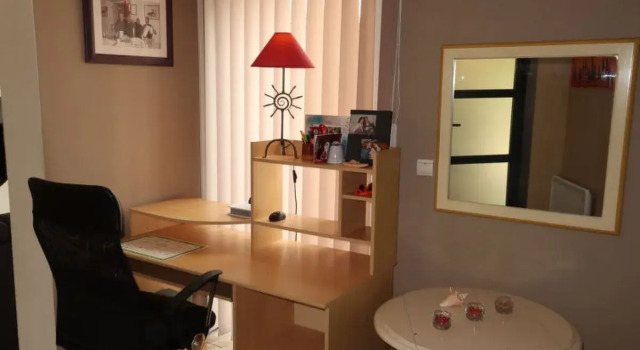 CoTé SUD (BZS165), Book Hotel Hoteller i Lignan-sur-Orb med parkering, Parkering