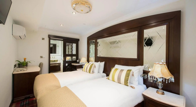 Двухместный номер Standard The George Street Hotel