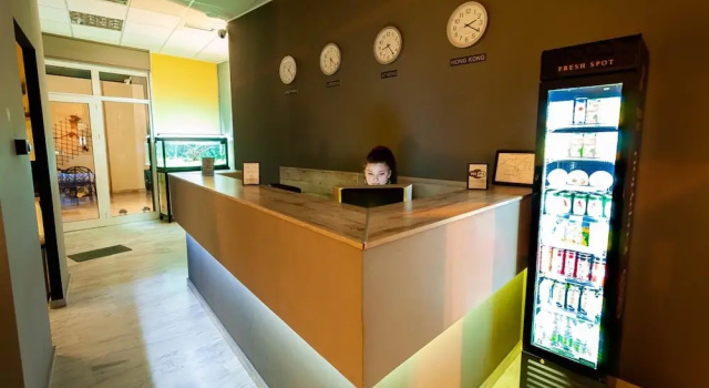 Bedway Athens Hostel, Забронировать Хостел Афины Острова Саронического залива - Аттика, рядом с Дафни