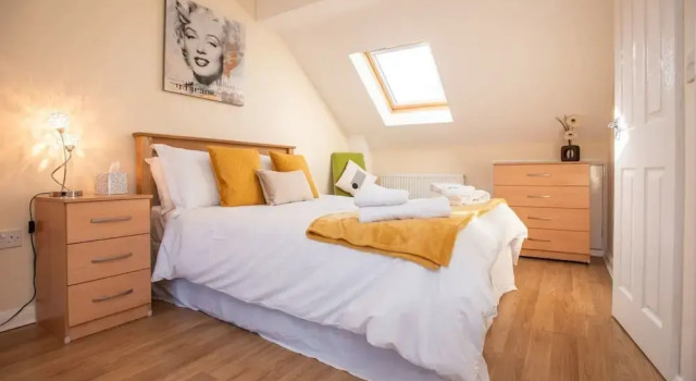 2 Bedroom Apartment With 2 Bathrooms and Parking