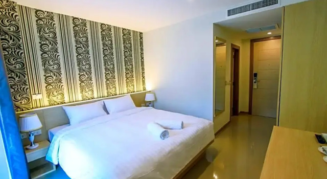 Номер Deluxe Ocean and Ole Patong