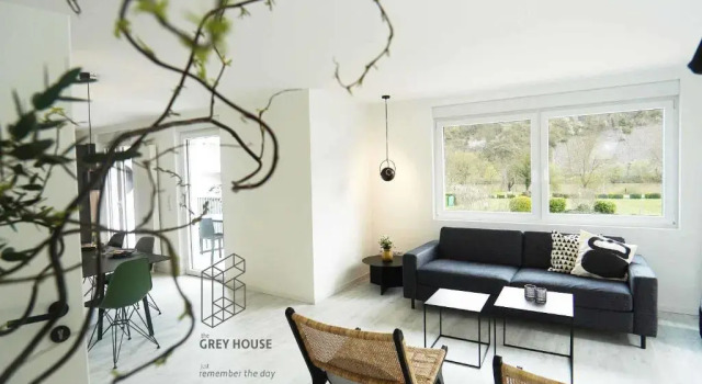 Апартаменты с 2 комнатами The Grey House