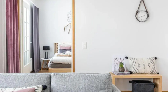 Arctic Aurora City Suite