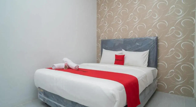 RedDoorz near Sarinah Jakarta