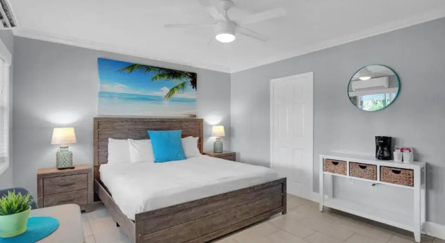Номер Deluxe Seascape Resort & Marina