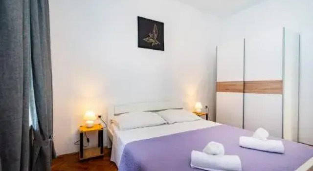 Apartment Eva, Забронировать Апартаменты/квартира Апартаменты Ясенице, Апартаменты/квартира