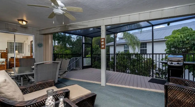 5394 Palmetto St - Villa Palmetto by Coastal Vacation Properties