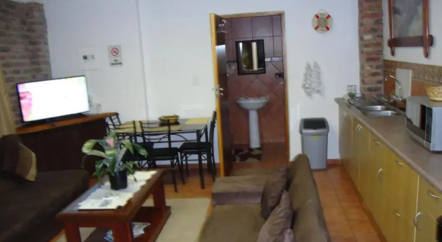 Trafalgar Chalets Unit 1, Book Chalet Trafalgar Durban South Coast