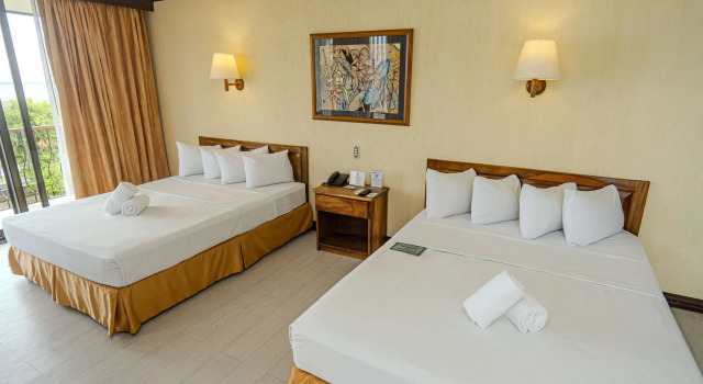 Четырёхместный номер Standard Best Western Hotel & Casino Kamuk