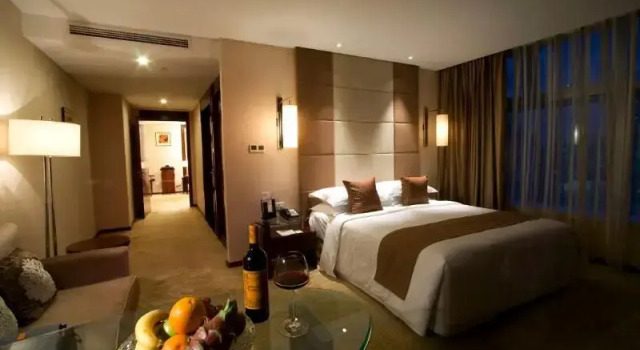 Номер Standard Liaoning International Hotel