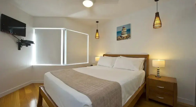 Maggies Beachfront Apt. 10