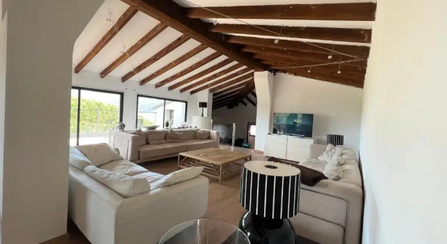 Hôtel Castel d'Orcino, Varaa Hotelli  