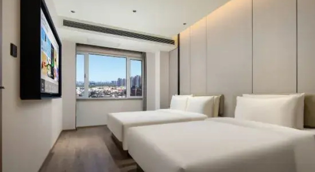 Семейный люкс Atour Hotel Tianjin Zhongbei Haitai Industrial Park