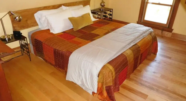 Mt. Philo Inn, Book Hotel Charlotte Lake Champlain