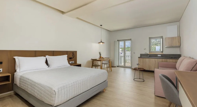 Студия Comfort Margazi Areopolis Luxury Rooms