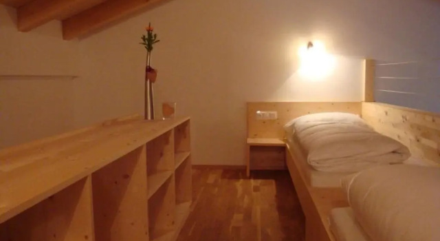 Appartment Bichler, Prenota Hotel Hotel a Tirolo con parcheggio, Parcheggio