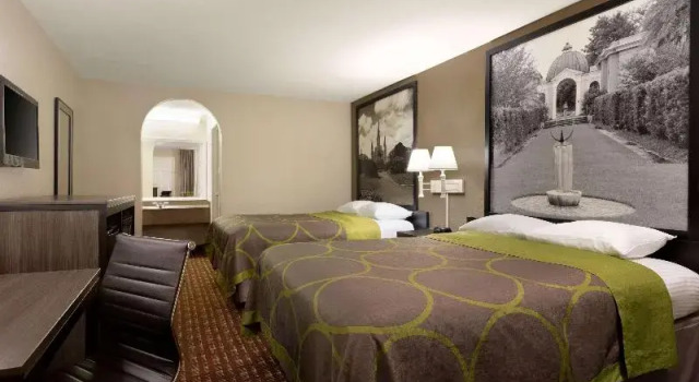 Номер Standard Super 8 by Wyndham Lake Charles Northeast