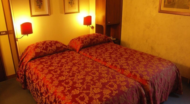 Duse, Book Hotel Asolo Veneto