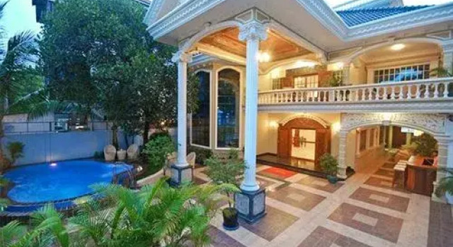 Lotus Luxury Villa