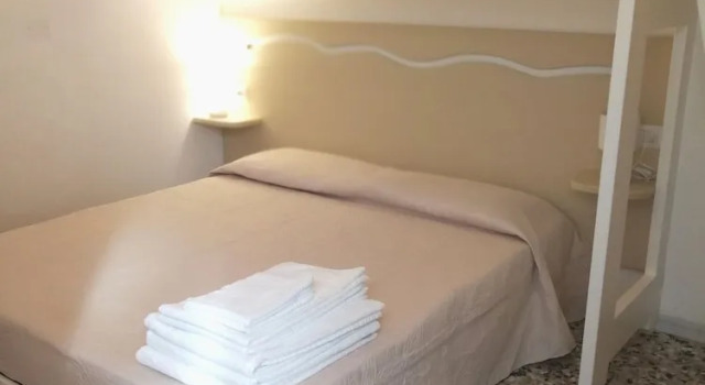 Komfortowy dwuosobowy pokój B&B Casa da Mare