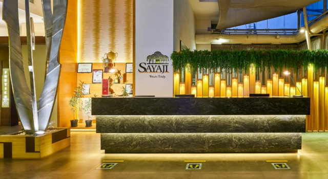 Sayaji Hotel, Rezerwuj Hotel Wakad Nowe Delhi