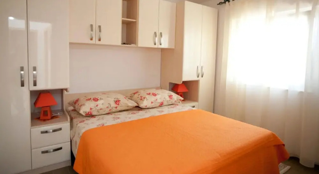 Awesome Apartment in Zecevo Rogoznicko With 1 Bedrooms, Wifi and Outdoor Swimming Pool, Забронировать Апартаменты/квартира Отели Рогозница с бассейном, Бассейн