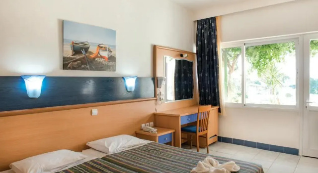 Семейный номер Standard Eurovillage Achilleas Hotel
