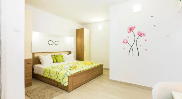 Студия Apartments and rooms Roberto B