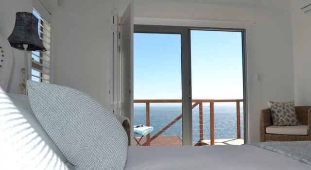 Oceans Drift Guest House - Adults Only