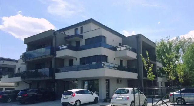 Апартаменты Lakeside Family & Studio Apartments