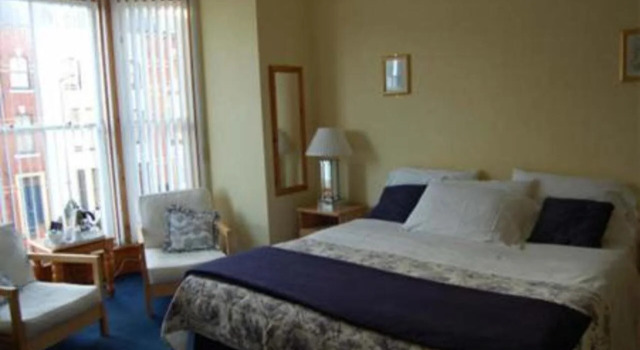 Pinewood Guest House