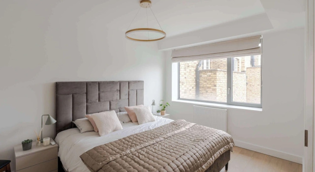 The Portland - Marylebone - by Frankie