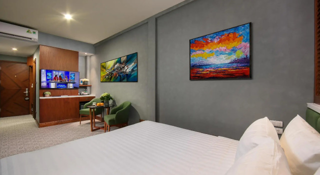 Номер Executive Hanoi La Selva Central Hotel & Spa