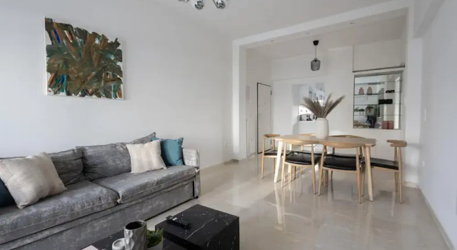 Charming Seaside Apartment Elegant 2BR in Glyfada, Забронировать Апартаменты/квартира Апартаменты Афины, рядом с Glyfada shopping centre, Апартаменты/квартира