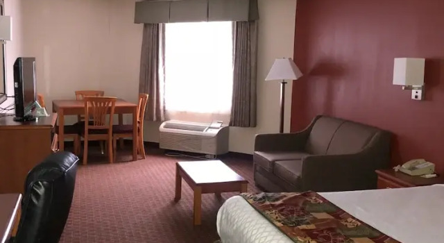Семейный люкс Millennium Inn