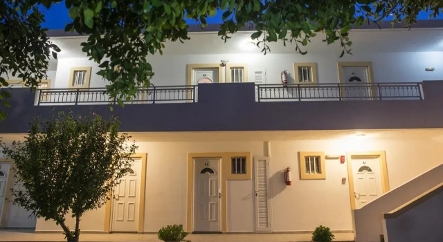 Fili Hotel Apartments