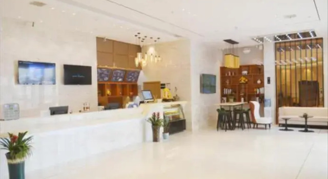 City Comfort Inn Wuhan Baishazhou Fenghuo, Prenota Hotel Hotel a Hubei con parcheggio, Parcheggio