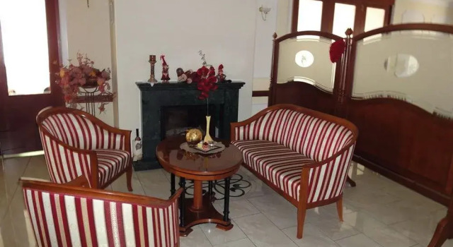 Hotel Cateski Dvorec, Đặt Khách sạn Brezice Posavje
