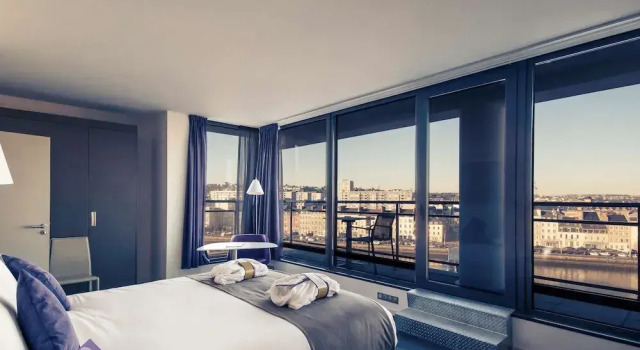 Двухместный номер Privilege с балконом Mercure Cherbourg Centre Port