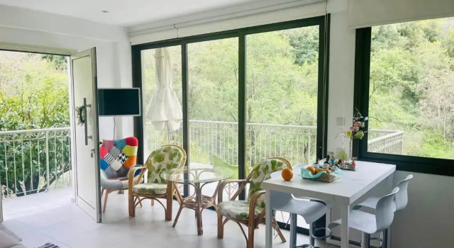 Appartement Vue montagne Riverside Suite